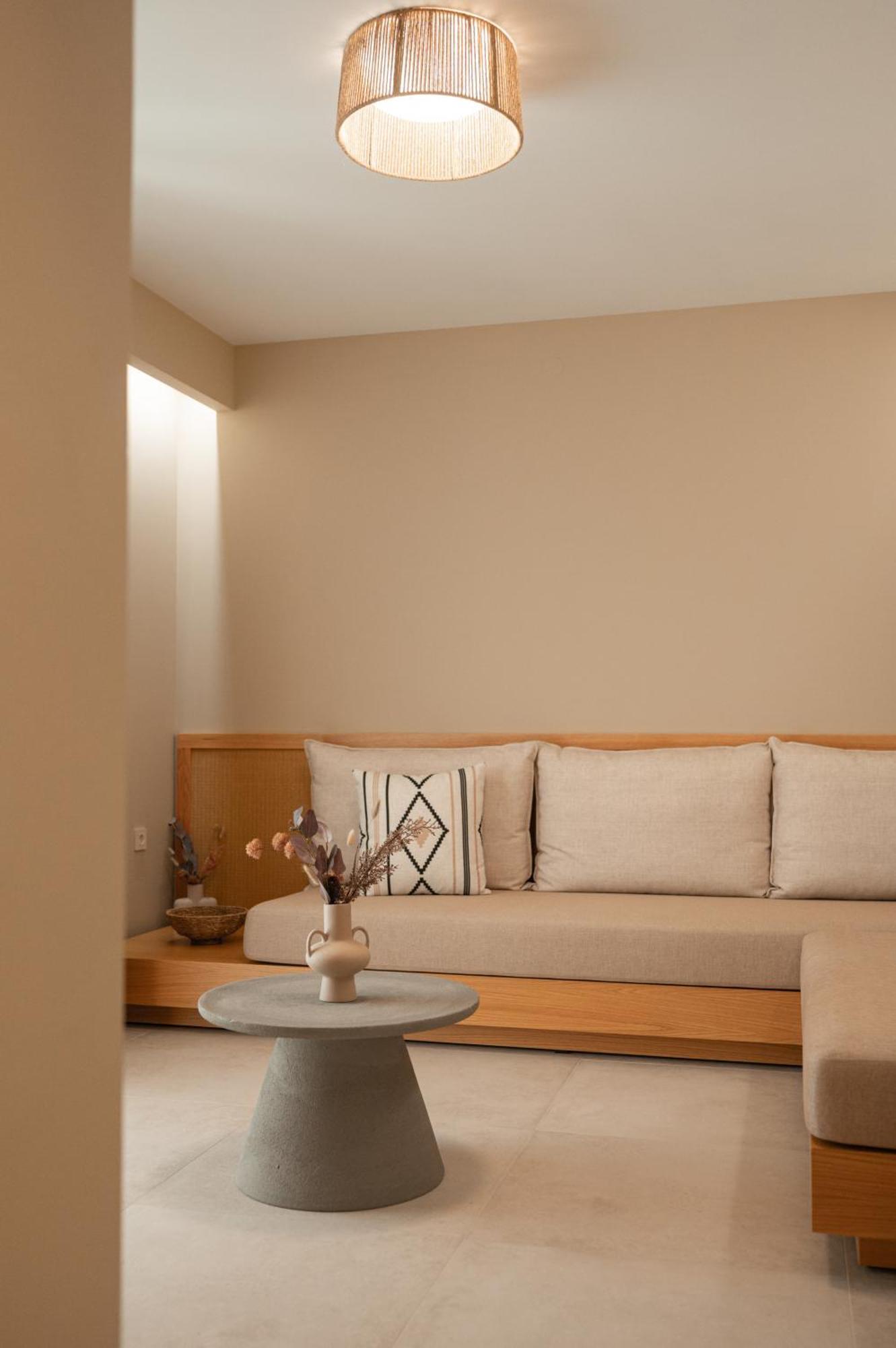 Trinity Design Suites Valanidorachi Exterior foto